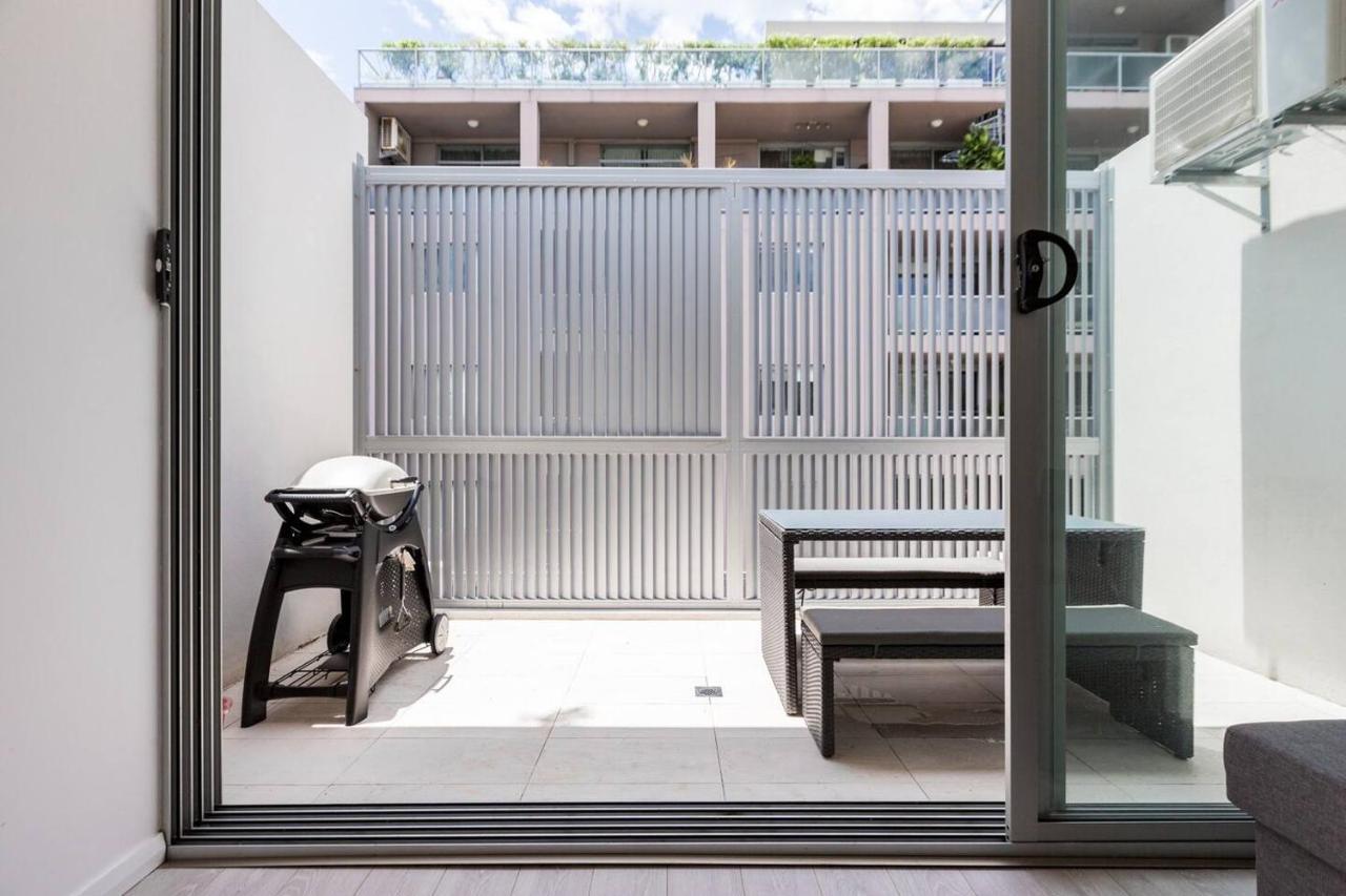 Apartment Urban Oasis Custom Made For Cosmopolitan Living *